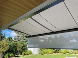 Store toile avec volant +